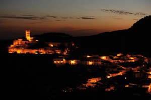 almonaster_vista_nocturna